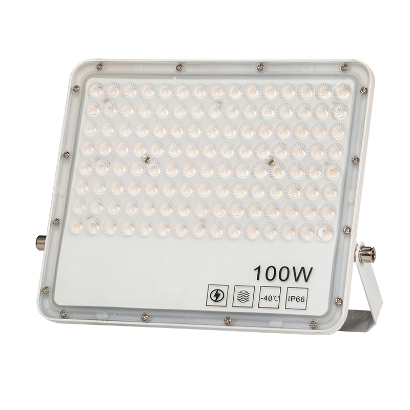 100W-High-Power LED Floodlights 6500K IP67 130lm/W Die-cast Aluminum
